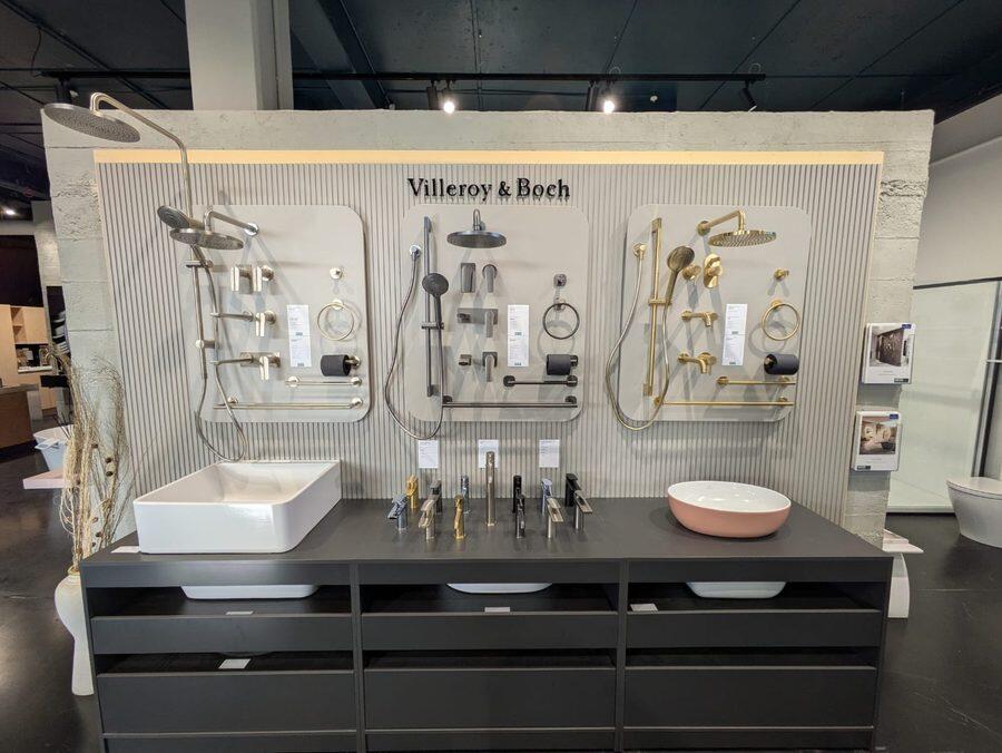 The Villeroy and Boch display wall with showers, mixers and basins