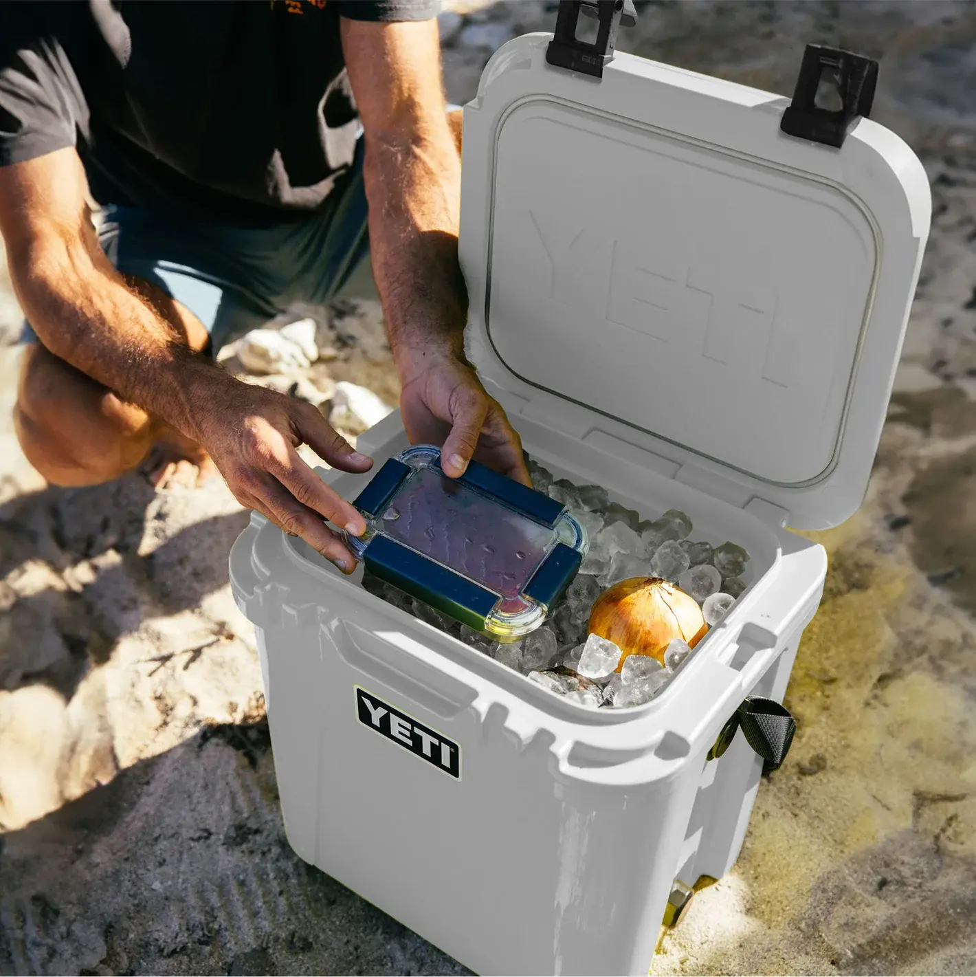 YETI Hold the Cold Image