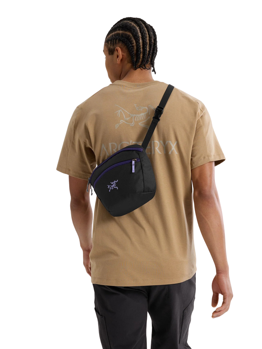 Arc'teryx Mantis 2 Waist Pack - Black / Soulsonic | Land & Sea NZ