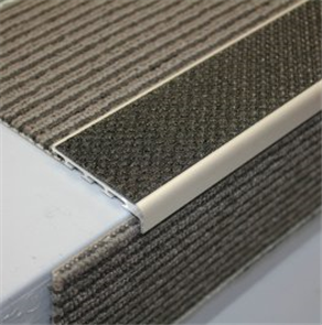 Tredsafe Drop Carpeted AA127 steps 15mm - no insert per metre