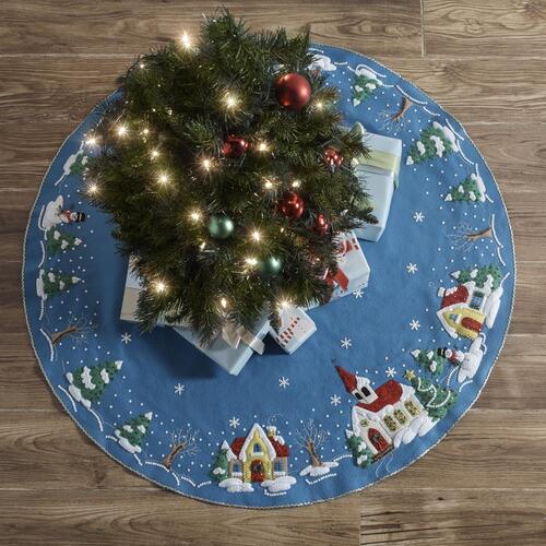 Bucilla Felt Tree Skirt Applique Kit 43 Round - Christmas Village