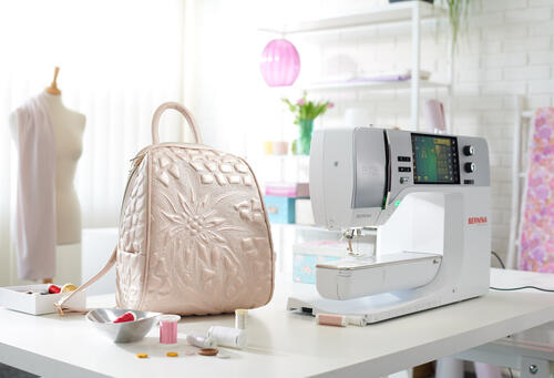 Bernina 735 Sewing Machine