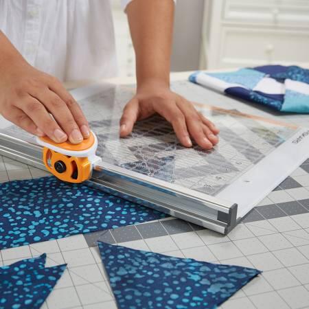 Fiskars 12in x 12in  Rotary Ruler Combo with 45mm blade