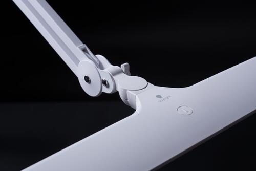 Daylight Lumi Task Lamp