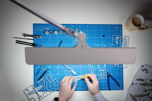 Daylight Lumi Task Lamp