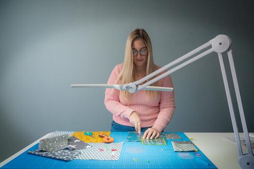 Daylight Lumi Task Lamp