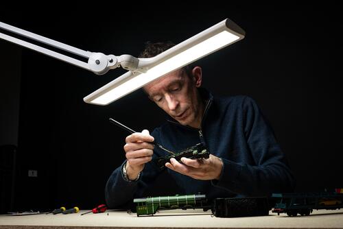 Daylight Lumi Task Lamp