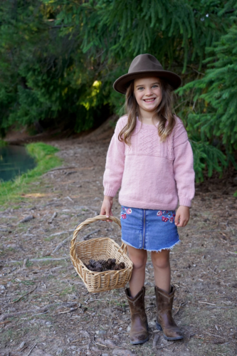 Lisa F LF52 - Hallie Sweater - Knitting Pattern