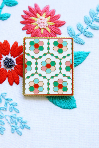Flamingo Toes Needle Minder - Vintage Flower Garden Quilt