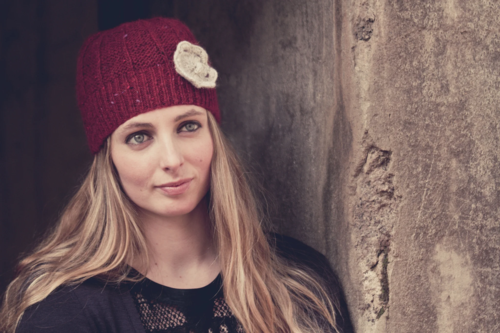 Lisa F HC04 - Freida Hat - Knitting Pattern / Kit