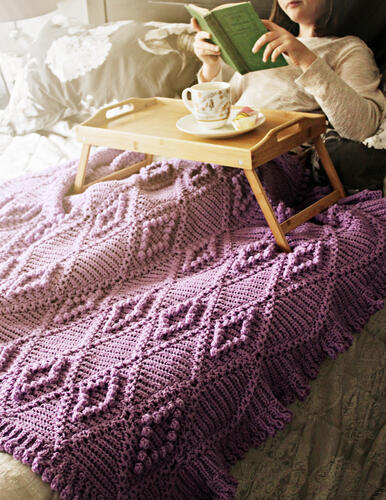 Holland Designs Crochet Pattern - Diamond Inlay Afghan | The Ribbon Rose