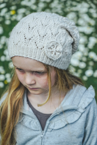 Lisa F LC33 - Brittany Slouch - Knitting Pattern / Kit