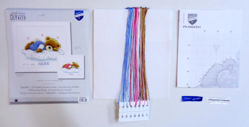 Vervaco  Cross Stitch Kit - Snoozing teddy bear
