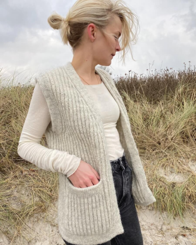Petite Knit November Vest - Knitting Pattern / Kit