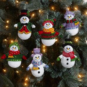 Bucilla Felt Ornaments Applique Kit Set Of 6 - Snow Much Fun