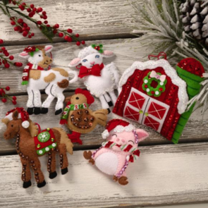 Bucilla Felt Ornaments Applique Kit Set Of 6 - Barnyard Cheer