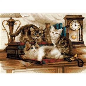 Riolis  Furry Friends - Counted Cross Stitch Kit