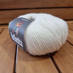 White Baby Alpaca Yarn DK for Crocheting or Knitting/ INDIECITA