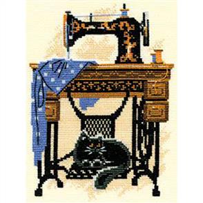 Riolis  Cat with Sewing Machine - Cross Stitch Kit