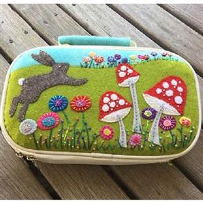 Wendy Williams Pattern - Sewing Case (bunny & mushrooms)