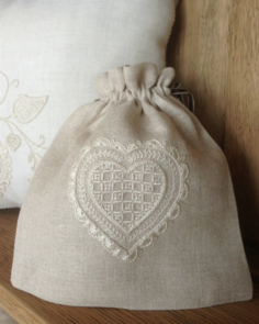 The Kiwi Stitch & Knit Co Schwalm Heart Bag 2 Pattern