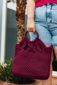 Circulo Crochet Pattern/Kit - Burgundy Handbag