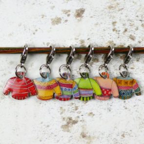 Emma Ball Jumper Crochet Markers in a knitters tin (T140)