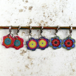 Emma Ball Flowers Crochet Markers tin (T307)
