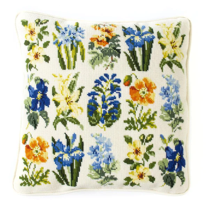 Elizabeth Bradley Tapestry Kit - Millefleur Summer - Winter White
