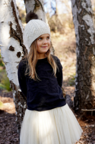 Lisa F LC39 Darcy Hat - Knitting Pattern / Kit