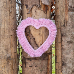 Hoooked Macrame Hanging Heart Pattern