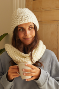 DMC Mindful Making - Cosy Hat & Snood - Kitting Kit