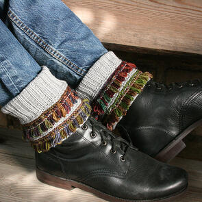 Urth Yarns Knitting Pattern - Jumis Boot Cuffs