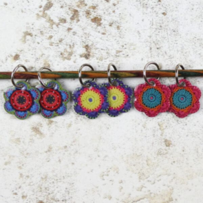 Emma Ball Flower Stitch Markers in a Motif Tin (T307)