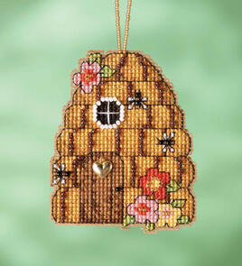 Mill Hill Cross Stitch Kit - Garden Gnomes Beehive House