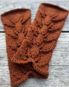 The Kiwi Stitch & Knit Co Fern Leaf Mitts 8ply - Knitting Pattern / Kit