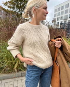 Petite Knit Moby Sweater - Knitting Pattern / Kit