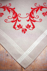 Vervaco  Tablecloth Kit Red decoration