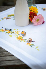Vervaco  Tablecloth Kit Songbirds