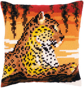Vervaco  Cross Stitch Cushion Kit - Leopard #1