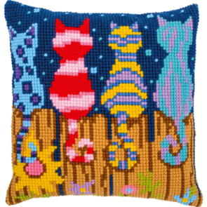 Vervaco Cross Stitch Cushion Kit Cats on Fence