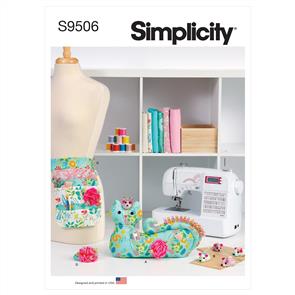 Simplicity Pattern 9506 Cat Organizer with Mouse Pincushion, Mouse Sewing Weights, Apron, Sewing Clip Wristlet