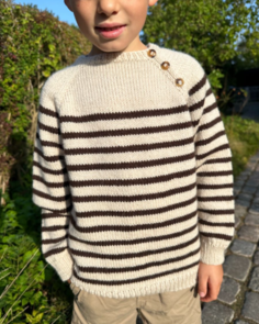 Petite Knit Seaside Sweater - Knitting Pattern / Kit