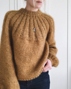 Petite Knit Sunday Sweater - Knitting Pattern / Kit