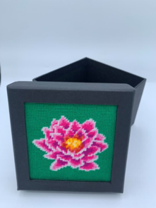 Appleton Stitch your own boxes Waterlily -