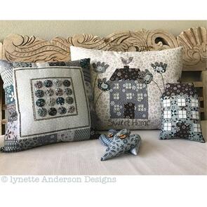 Lynette Anderson  Sweet Home Pillows (pattern)
