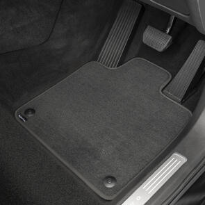 Carpet Car Floor Mats Fits Volkswagen Touran (2nd Gen) 2007+