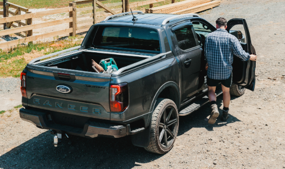 Ford Ranger vs Toyota Hilux – Which Ute Suits Kiwi Drivers Best?