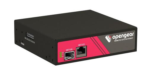 ACM7004-5 4 serial Cisco Straight pinout, ext power, 1x GbE & 4 port GbE switch, 2 DIO and 2 output ports, Global Power Supply
