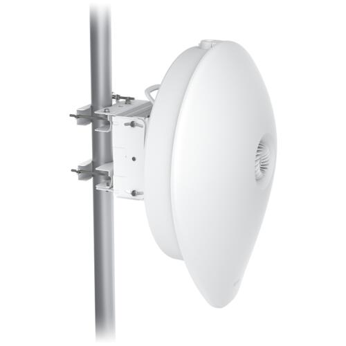 airFiber 60GHz XG Multi-Gigabit, 60 GHz bridge radio with SFP+ support